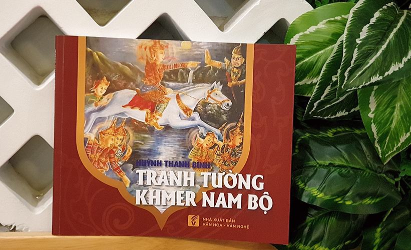 Tập sách Tranh tường Khmer Nam bộ của nhà nghiên cứu Huỳnh Thanh Bình. Sách được ra mắt trong buổi giao lưu Tìm về di sản mỹ thuật truyền thống Nam bộ sáng ngày 1/11, tại Đường sách TP HCM. Ảnh: NXB Văn hóa - Văn nghệ TP HCM.